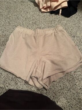 Aerie AE Women’s Cream tan Knit Lounge Shorts pockets medium nwt